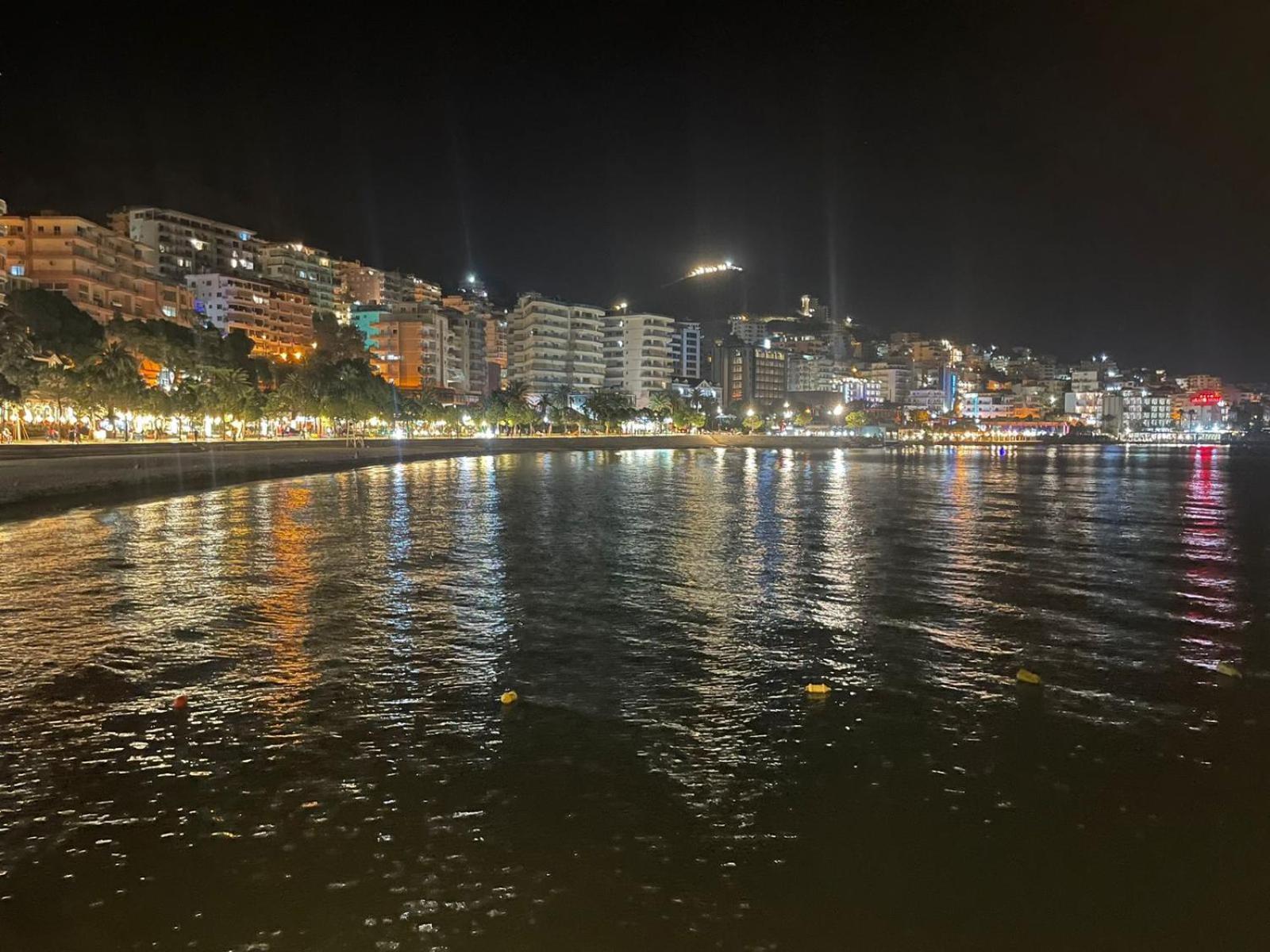 Seriani Dock Holiday Sarandë エクステリア 写真